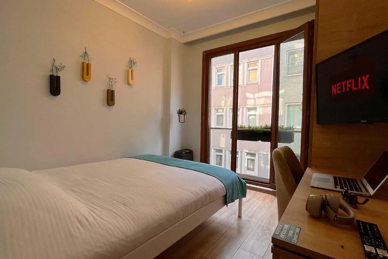 Golva Rooms İstanbul 0*,